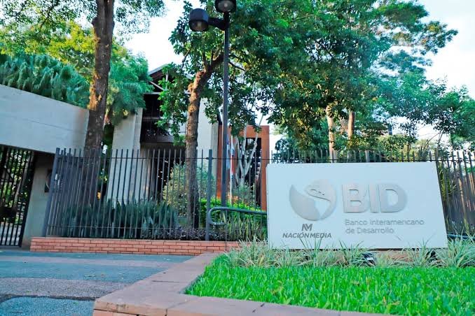 BID plantea ampliar el financiamiento para diversificar la economía paraguaya